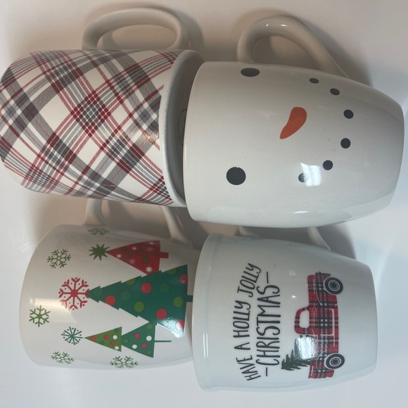 Set of 4 Assorted Oversized Christmas Holiday Coffee Mugs - Up to 22 oz! - Picture 7 of 10